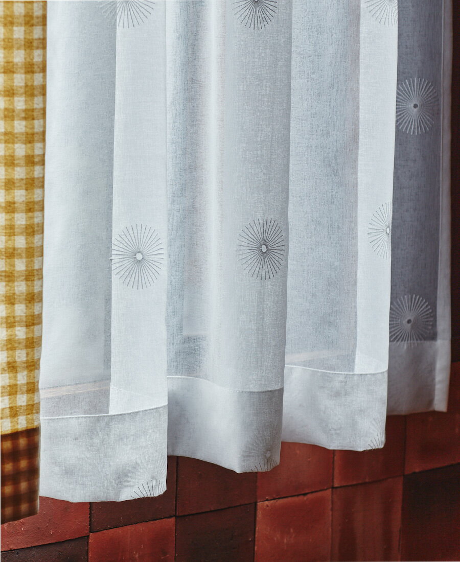 楽天市場】ニトリ カーテン（柄星）の通販