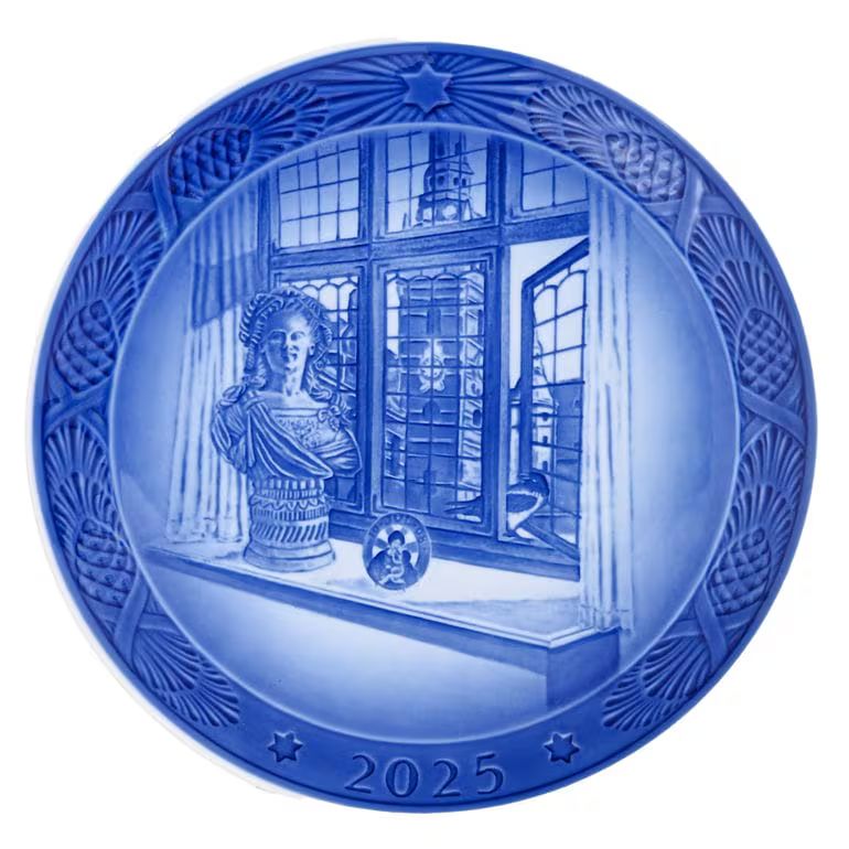 楽天市場】ロイヤルコペンハーゲン イヤープレート 2022の通販