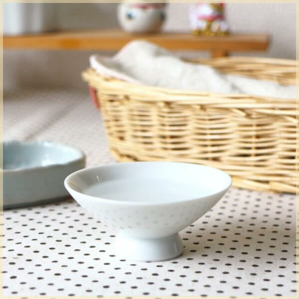 楽天市場】高台 皿（ぐい呑み・おちょこ｜酒器）：ワイン・バー・酒