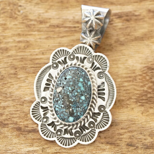 楽天市場】ナバホ スタンプワーク ペンダントの通販