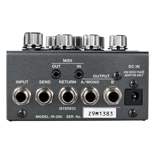 Boss IR-200 Amp & IR Cabinet – United States