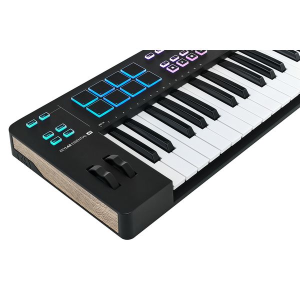 Arturia KeyLab Essential 49 MK3 Black – Thomann UK