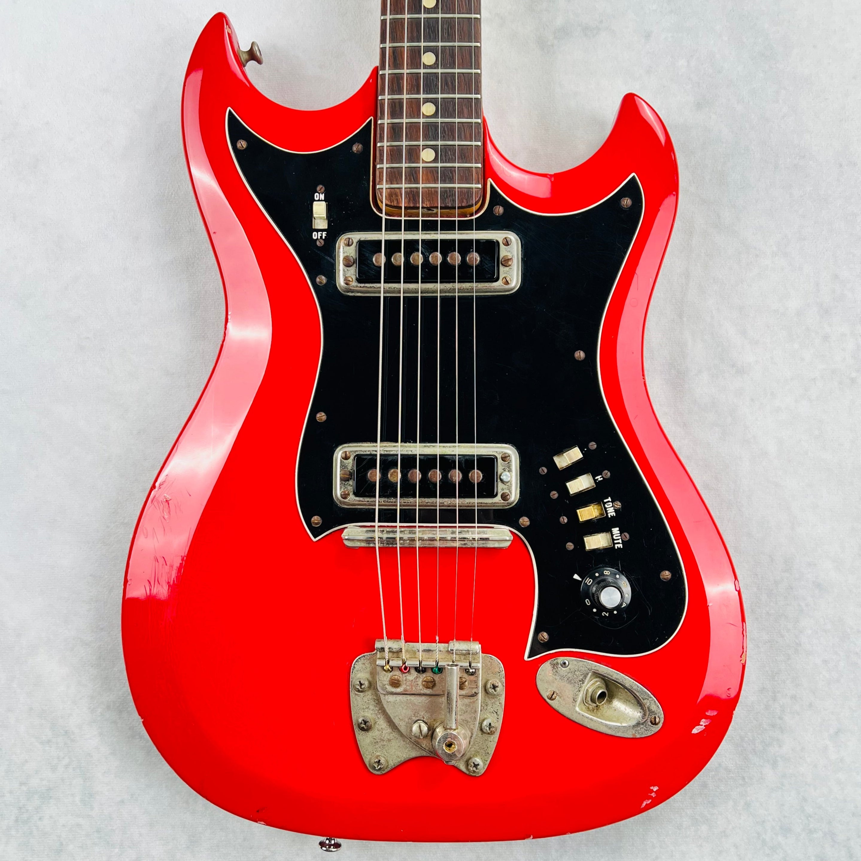 Hagstrom II F-200 1966 - Red | Tone Wolf