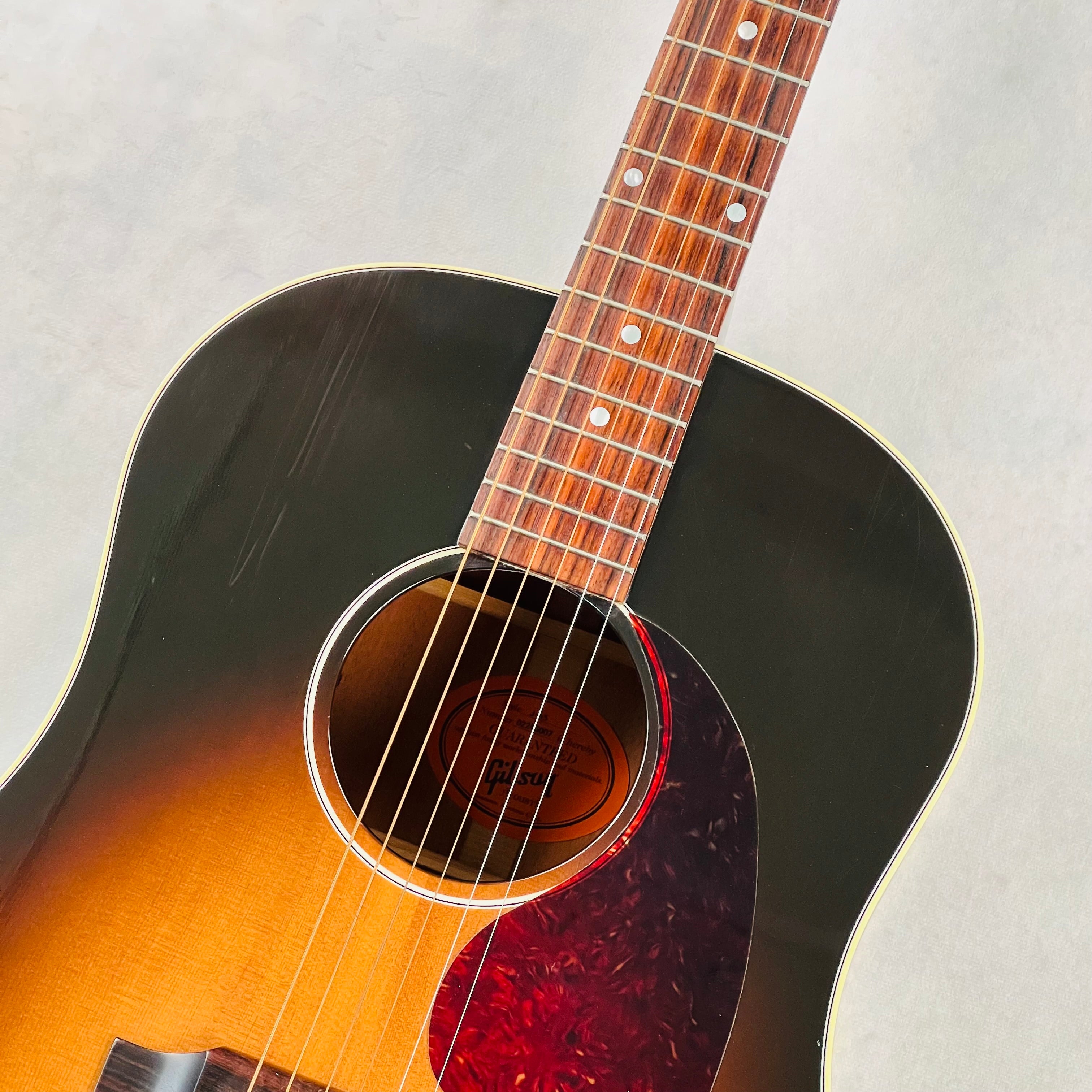 2006 Gibson J-45 Standard Specs - Vintage Sunburst | Tone Wolf