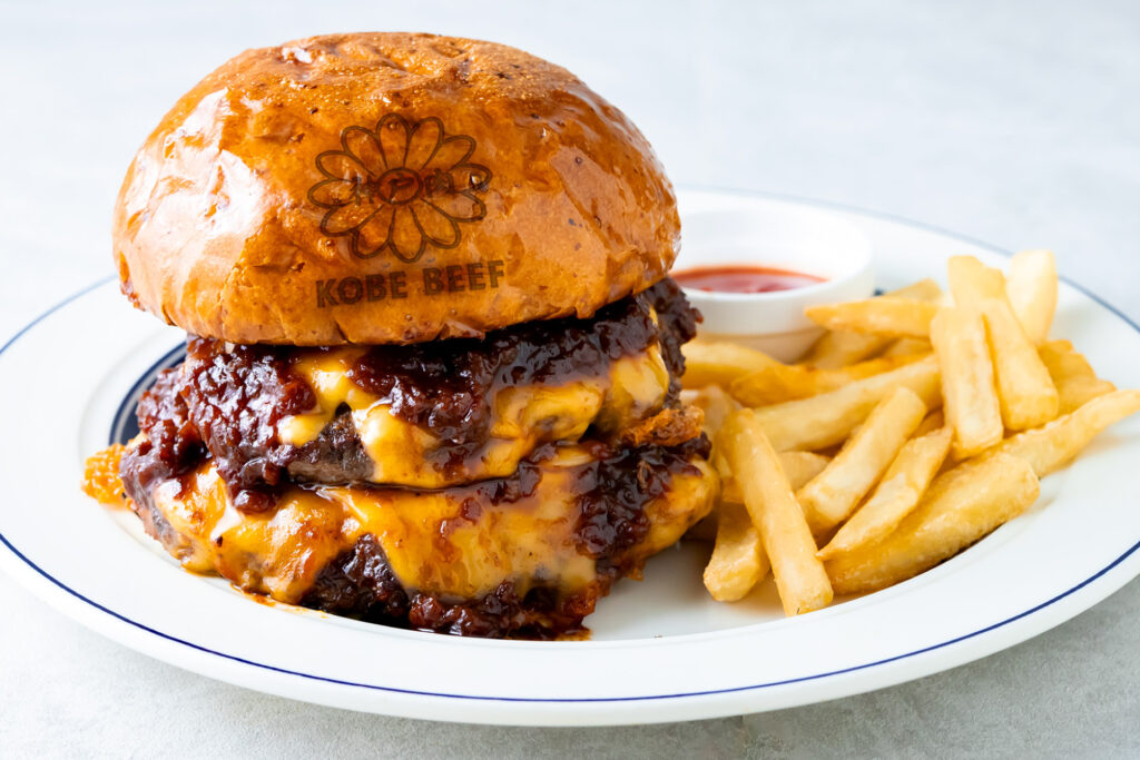 神戸牛・和牛ハンバーガー専門店「MOJO MOJO BURGER」が神戸最大級の