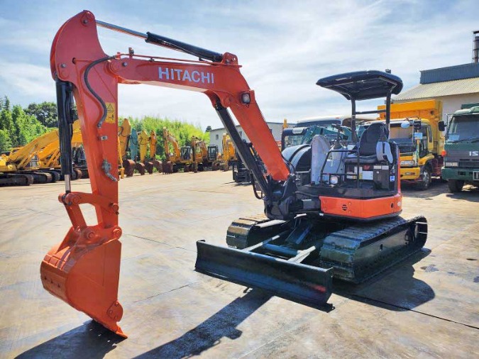 日立建機 ZX40U-5A ミニユンボ（ミニバックホー）4t~5t 兵庫県中古重機