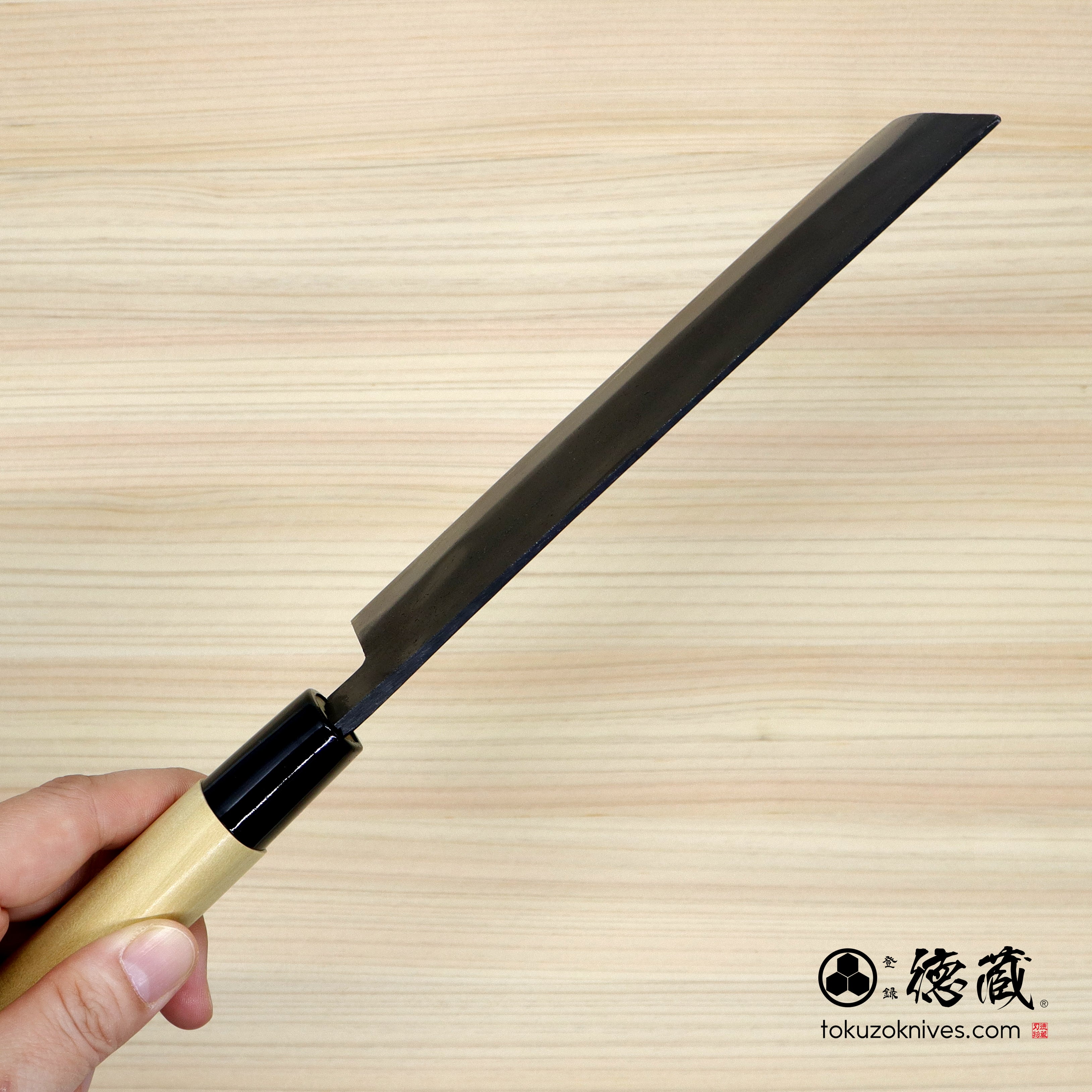 徳蔵 白二 黒打仕上 菜切包丁 朴柄 – 徳蔵刃物 TOKUZO KNIVES