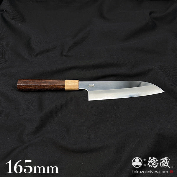 黒鳥鍛造工場 – 徳蔵刃物 TOKUZO KNIVES