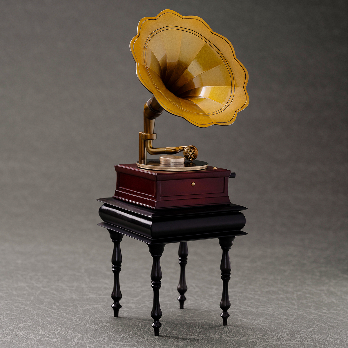 東京フィギュア / 靡煙