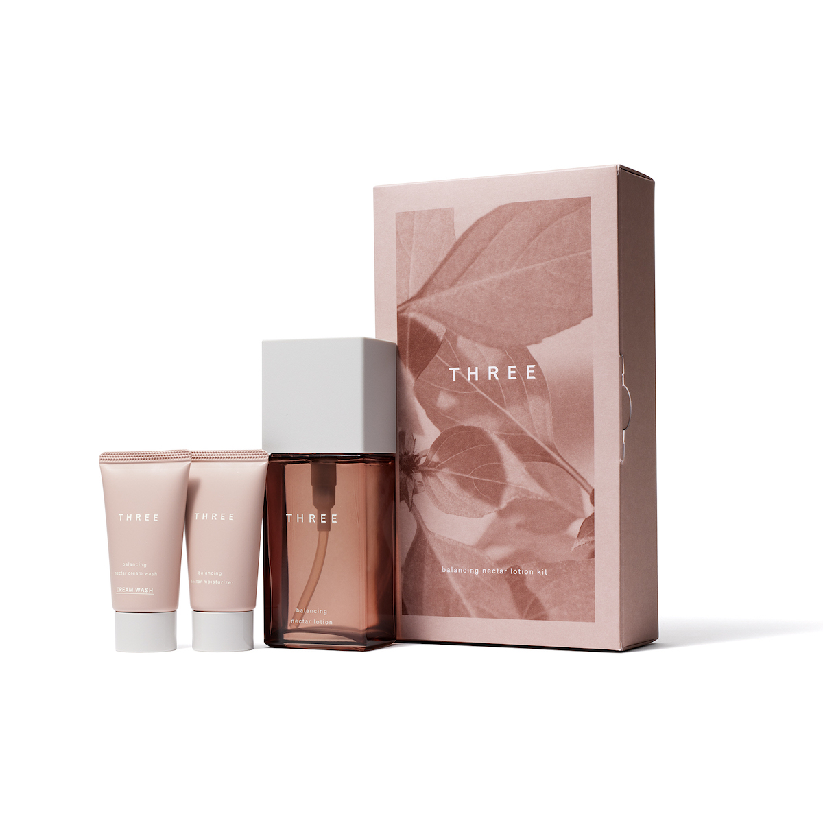 ギフトにも最適！THREE 2種のローションキット限定発売 | tokila