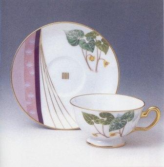 大倉陶園 源氏の花碗皿コレクション 「葵」 カップ＆ソーサー - 土岐