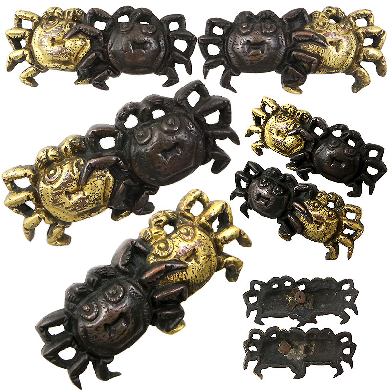 日本刀の目貫｜赤銅地双蟹図｜日本刀専門店・東京【十拳-TOKKA-】