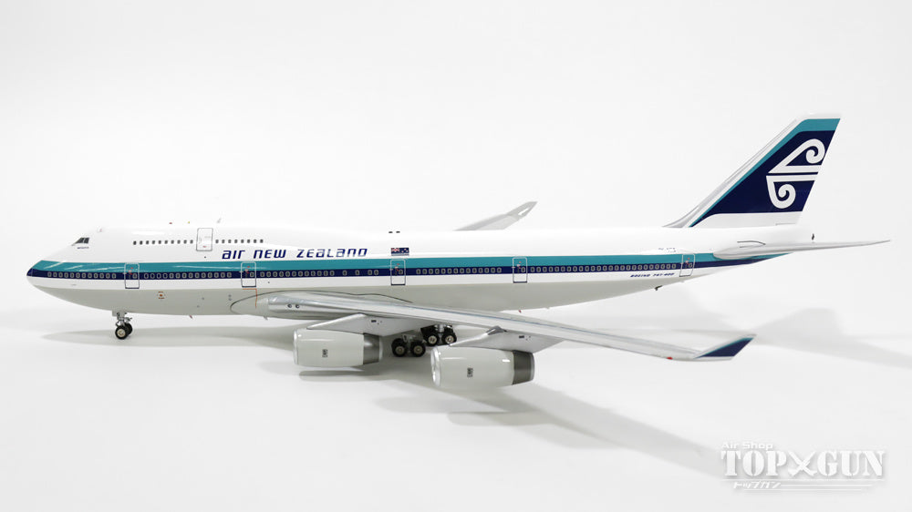 InFlight200 747-400 ニュージーランド航空 90年代 ZK-NBS 1/200