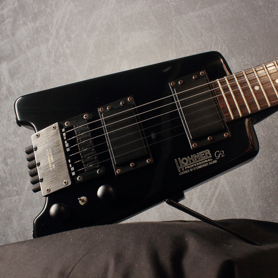 Hohner G2 Steinberger Headless Guitar – Topshelf Instruments