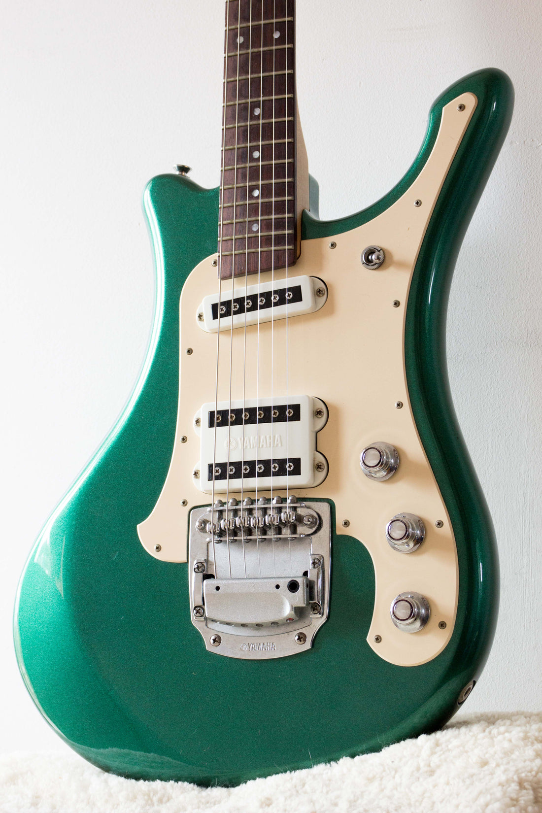 Yamaha SGV300 Flying Samurai Pearl Green 2000 – Topshelf Instruments