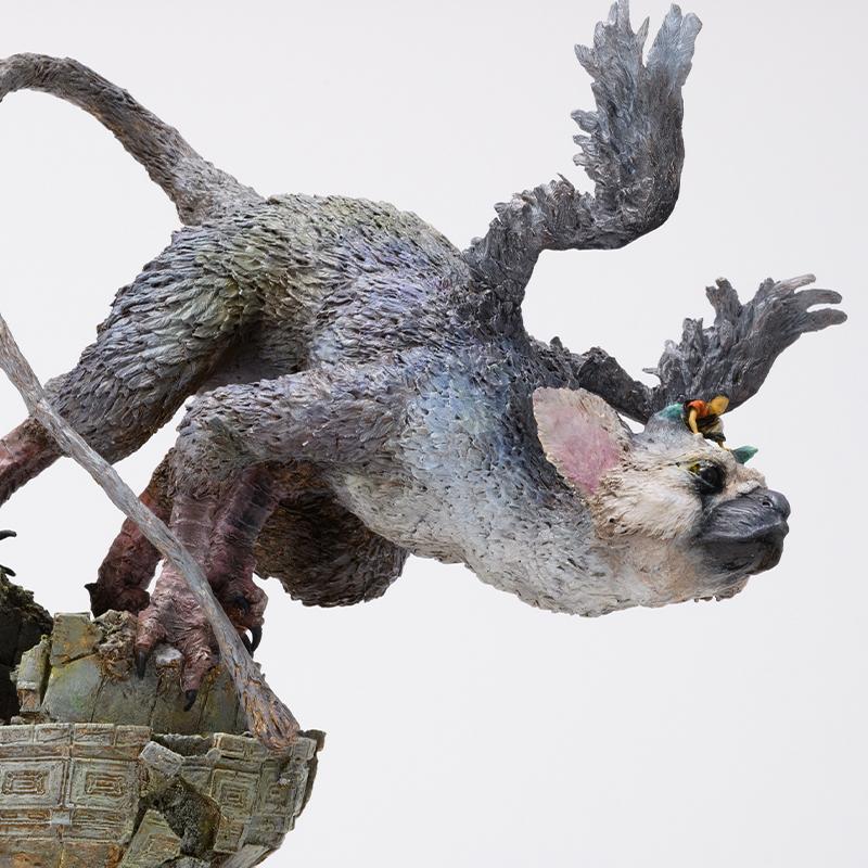 TORCH TORCH + genDESIGN + 植田明志 人喰いの大鷲トリコ アートスタチュー