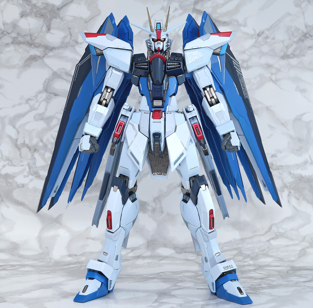 とろ＋ひまつぶし | METAL BUILD：フリーダムガンダム CONCEPT 2 SNOW