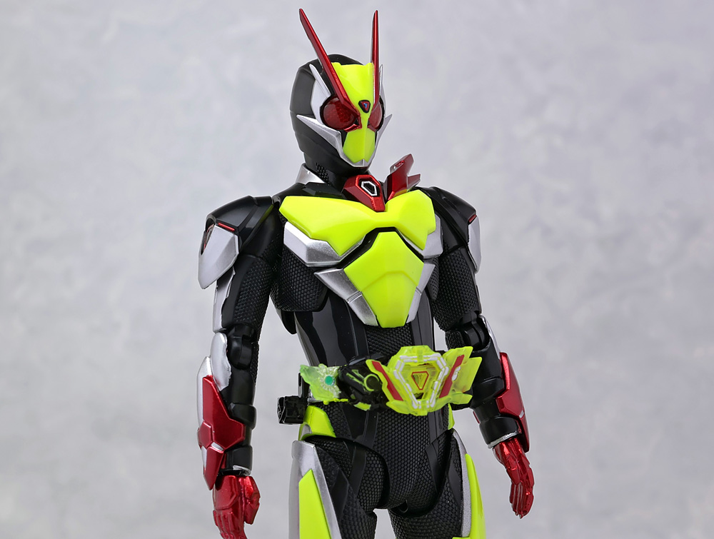 とろ＋ひまつぶし | S.H.フィギュアーツ：仮面ライダーゼロツー [レビュー]