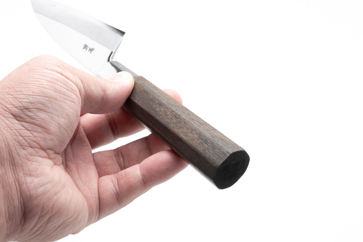 八角胡桃柄 銀三ステンレス 魚さき包丁 – 土佐打刃物黒鳥