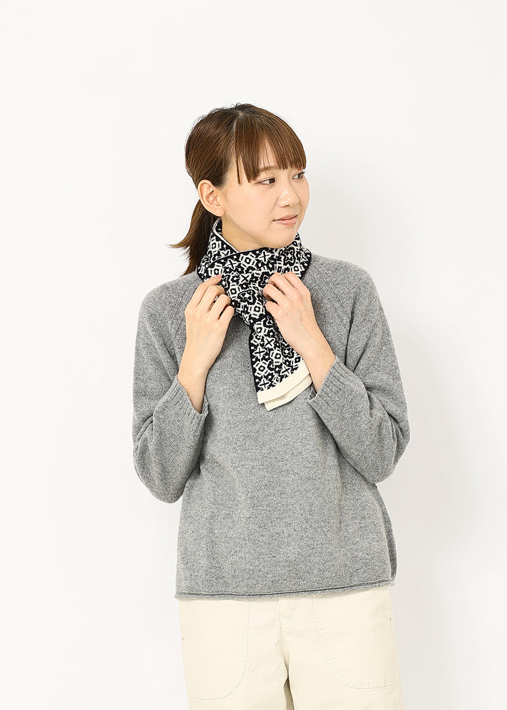 ちくちくしないマフラー（ノルディック柄）│OTA KNIT ┃ to touch