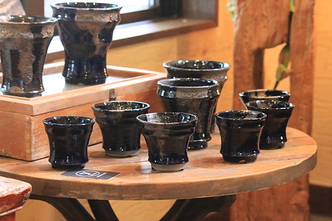 銀河鉢DANDYシリーズ ～暗闇の宇宙に輝く星流～ | 益子焼窯元よこやま