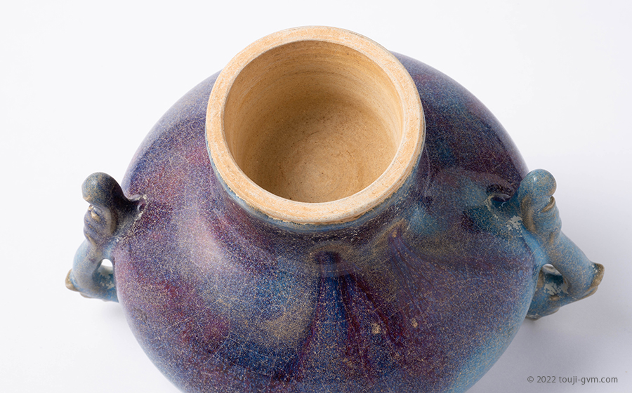 鈞窯 澱青釉紫斑 双龍耳壺 – Jun ware jar | 陶磁オンライン美術館ー