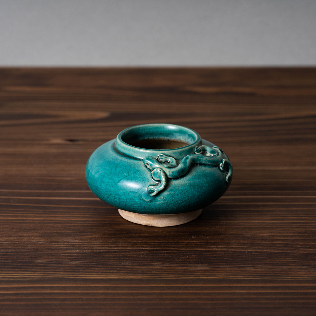 写真で解説】陶磁器の水滴（すいてき）とは｜特徴や歴史を解説。朝鮮で