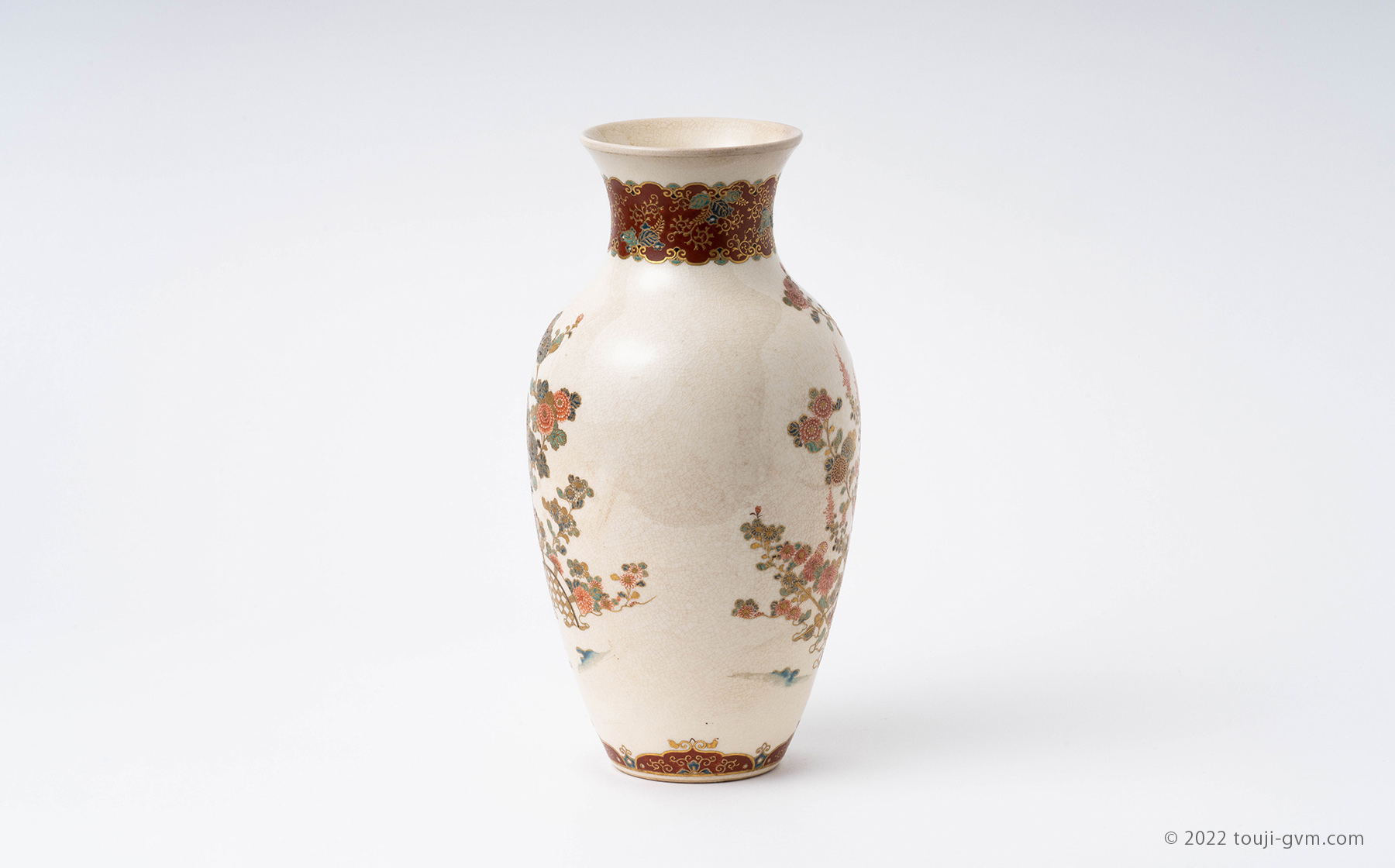 白薩摩御庭焼花瓶 – SATSUMA Flower Bottle | 陶磁オンライン美術館ー