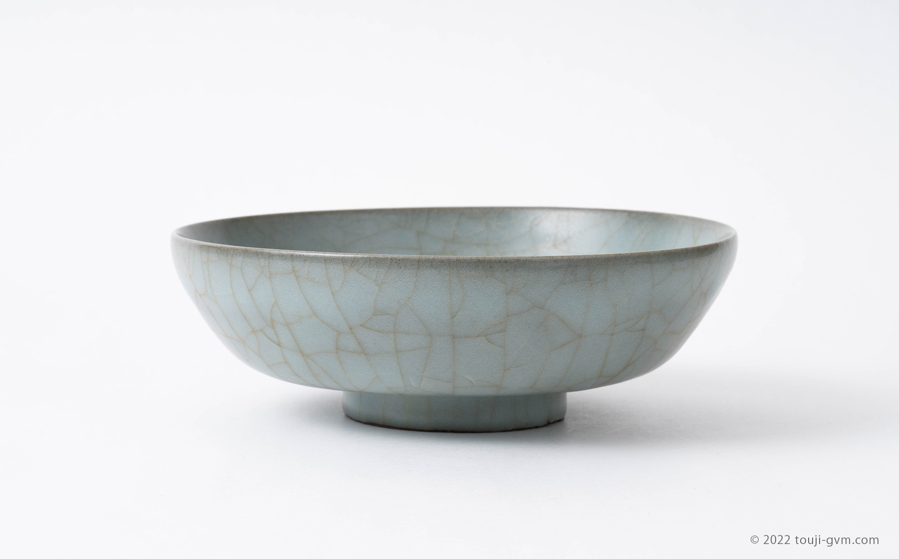 南宋官窯青磁鉢 – Guan ware Celadon Bowl | 陶磁オンライン美術館ー