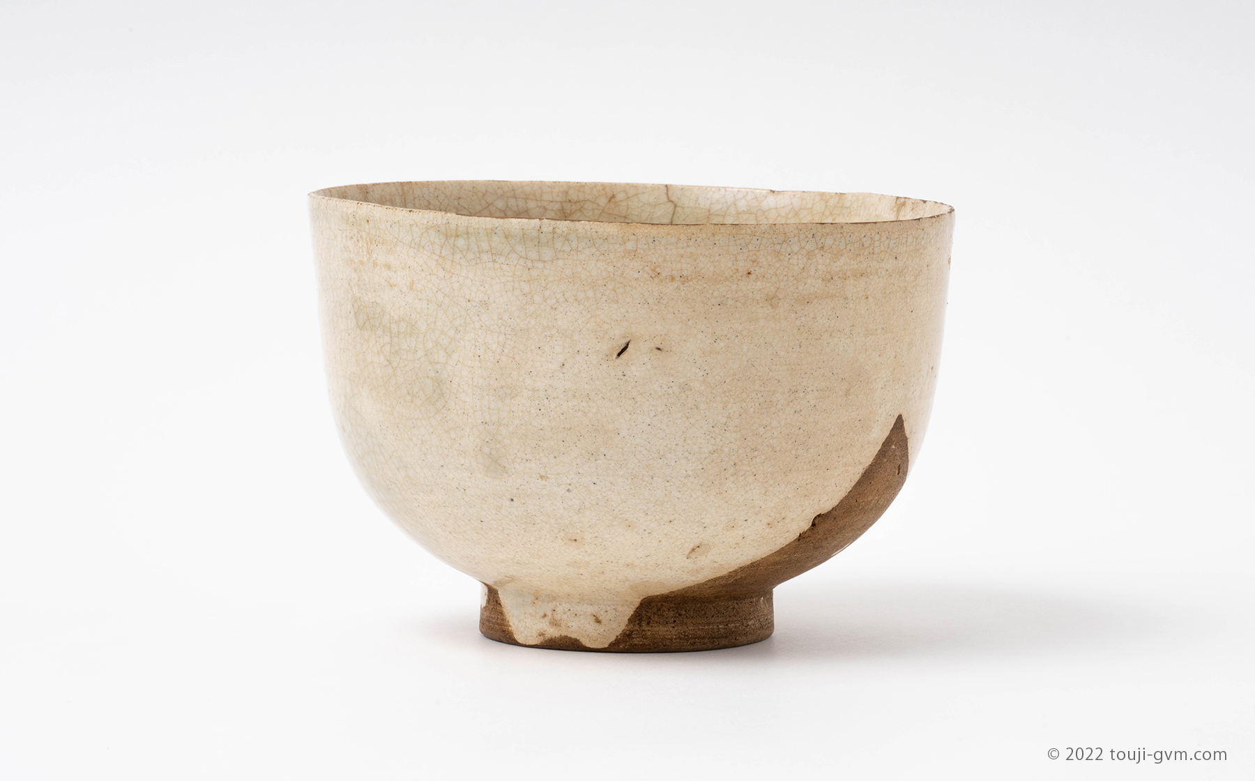 李朝玉子手茶碗 – Egg-like Tea Bowl | 陶磁オンライン美術館ーTOUJI