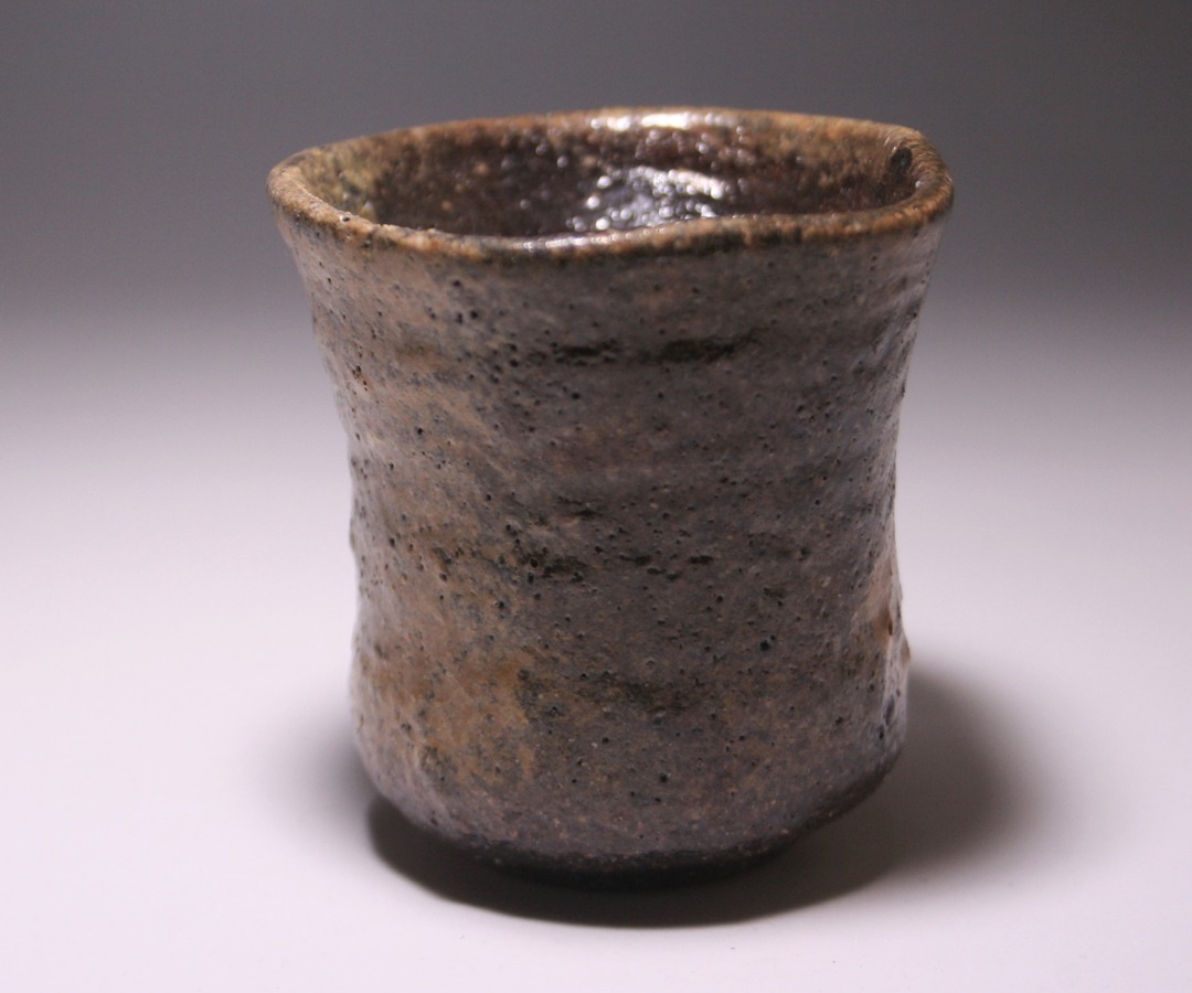 安倍安人 作 「伊部酒呑」 ～備前焼専門卸小売店 川口陶楽苑～