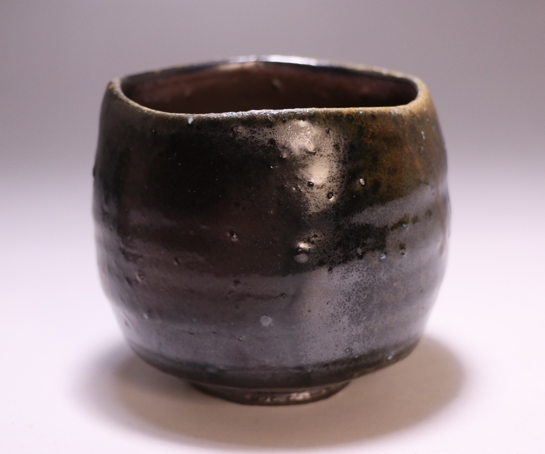 馬場隆志 作 「備前黒湯呑」 ～備前焼専門卸小売店 川口陶楽苑～