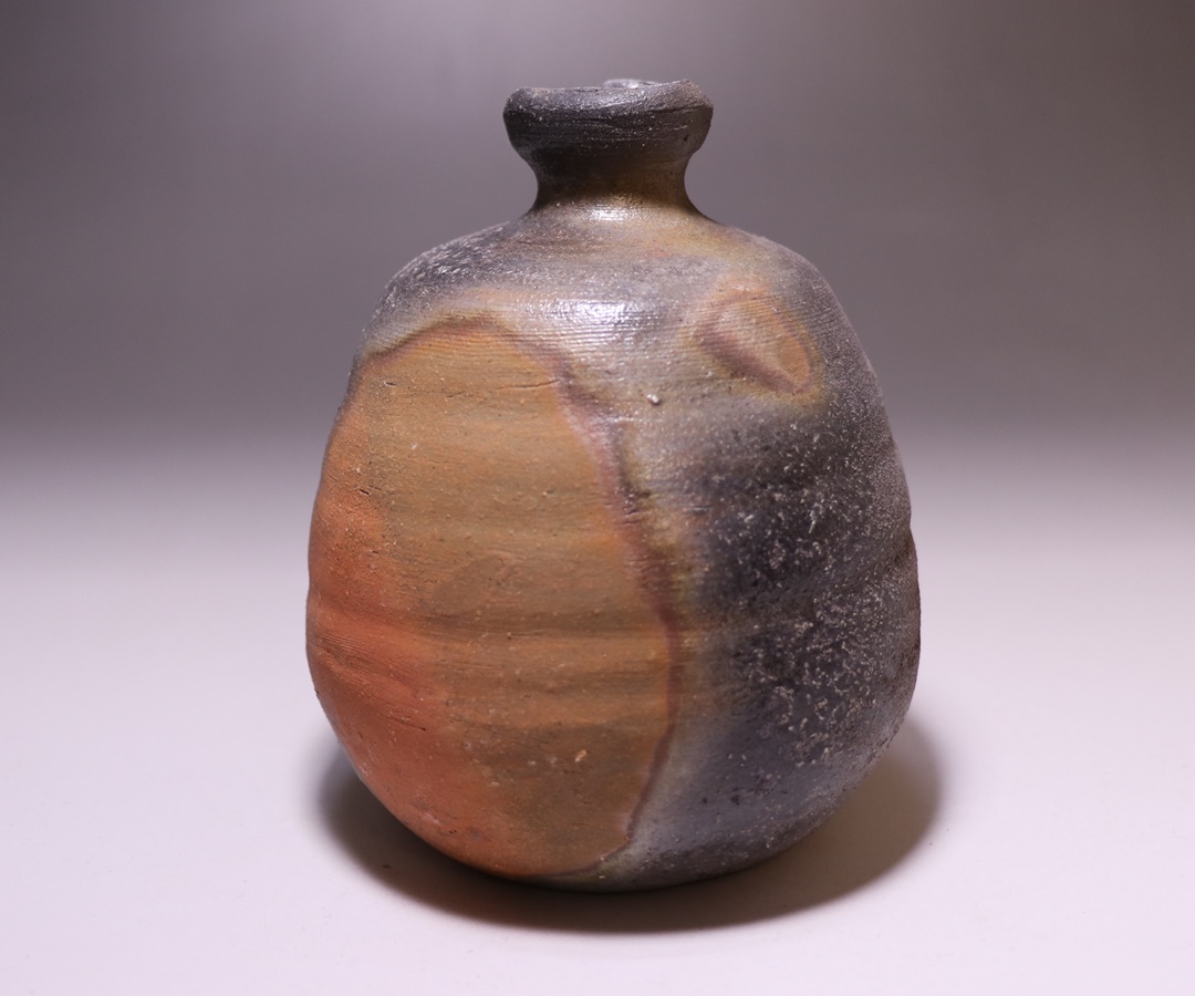 中村和樹 作 「備前窯変徳利」 ～備前焼専門卸小売店 川口陶楽苑～