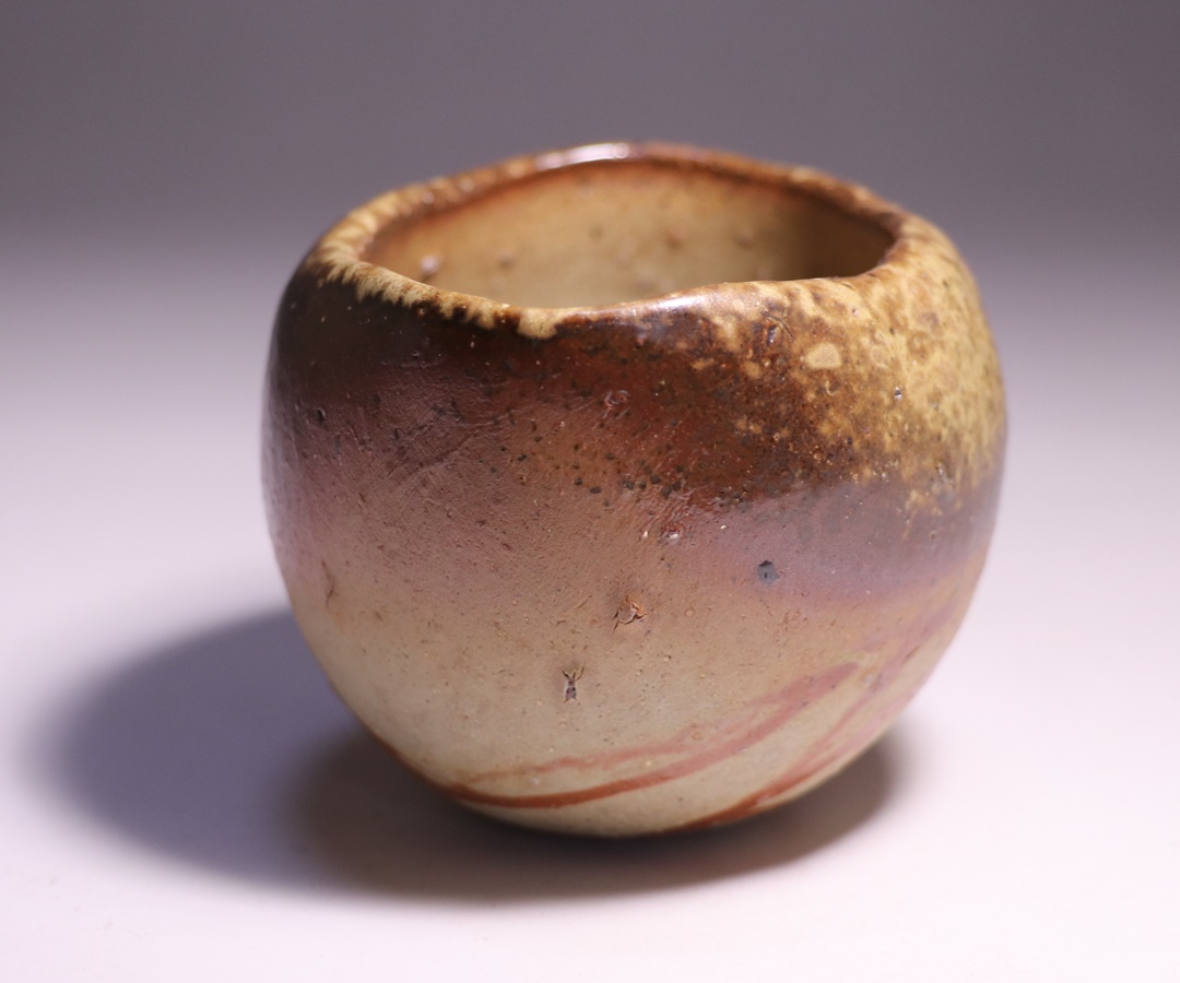 伊勢崎晃一朗 作 「備前酒呑」 ～備前焼専門卸小売店 川口陶楽苑～