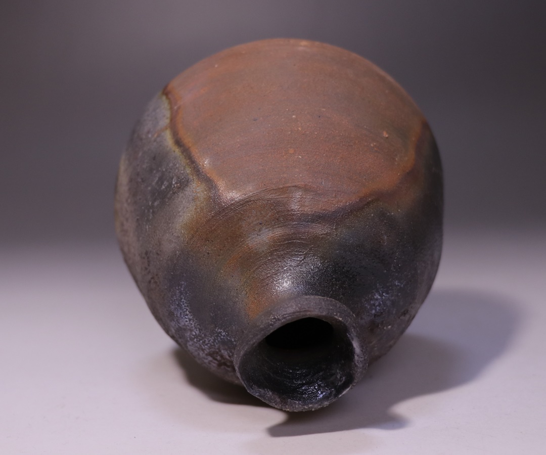 中村和樹 作 「備前窯変徳利」 ～備前焼専門卸小売店 川口陶楽苑～