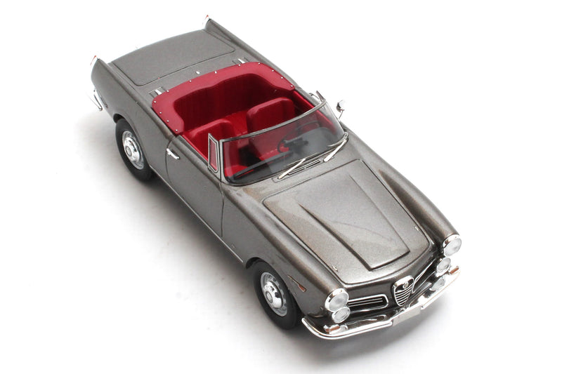 Alfa Romeo 2600 Spider 1962 - grey 1:43 – Thomas Langejürgen
