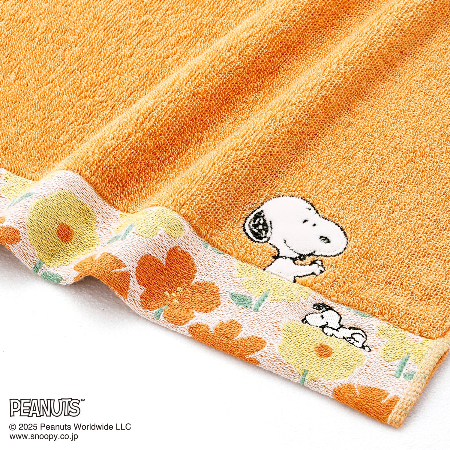 PEANUTS』 フラワー ループ付ウォッシュタオル – タオル美術館公式