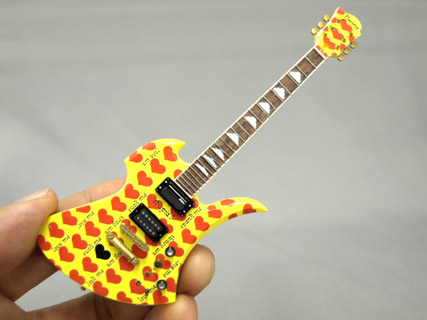 hideギター・フィギュア FERNANDES/Burny MG-X - TOWER RECORDS ONLINE