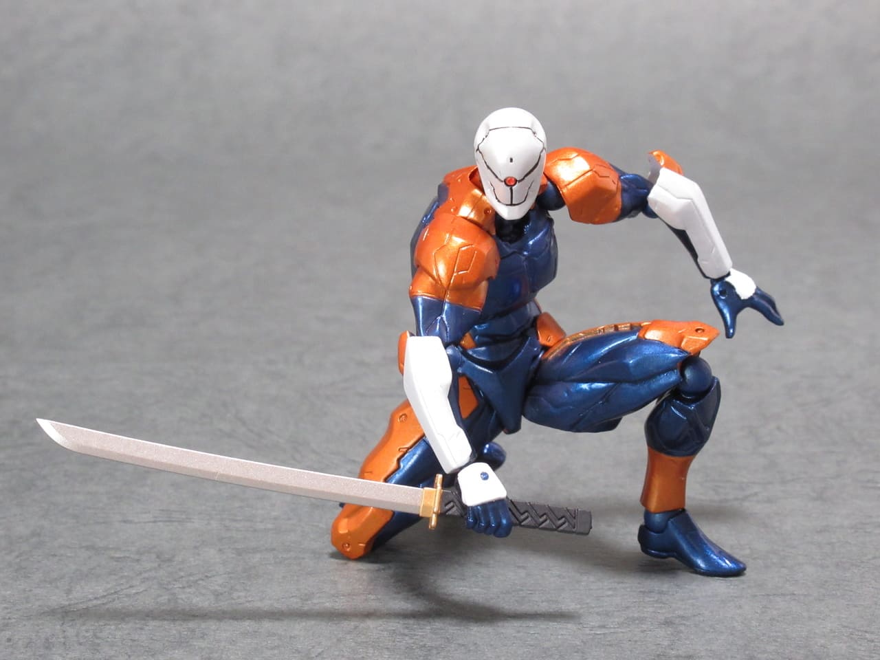 リボルミニ rm-005 サイボーグ忍者 レビュー | TOYHOUND