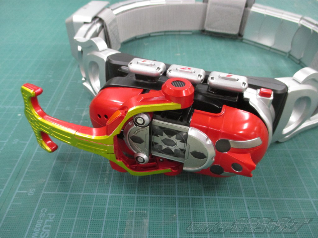 彩色サンプル｜仮面ライダーおもちゃウェブ｜バンダイ公式サイト