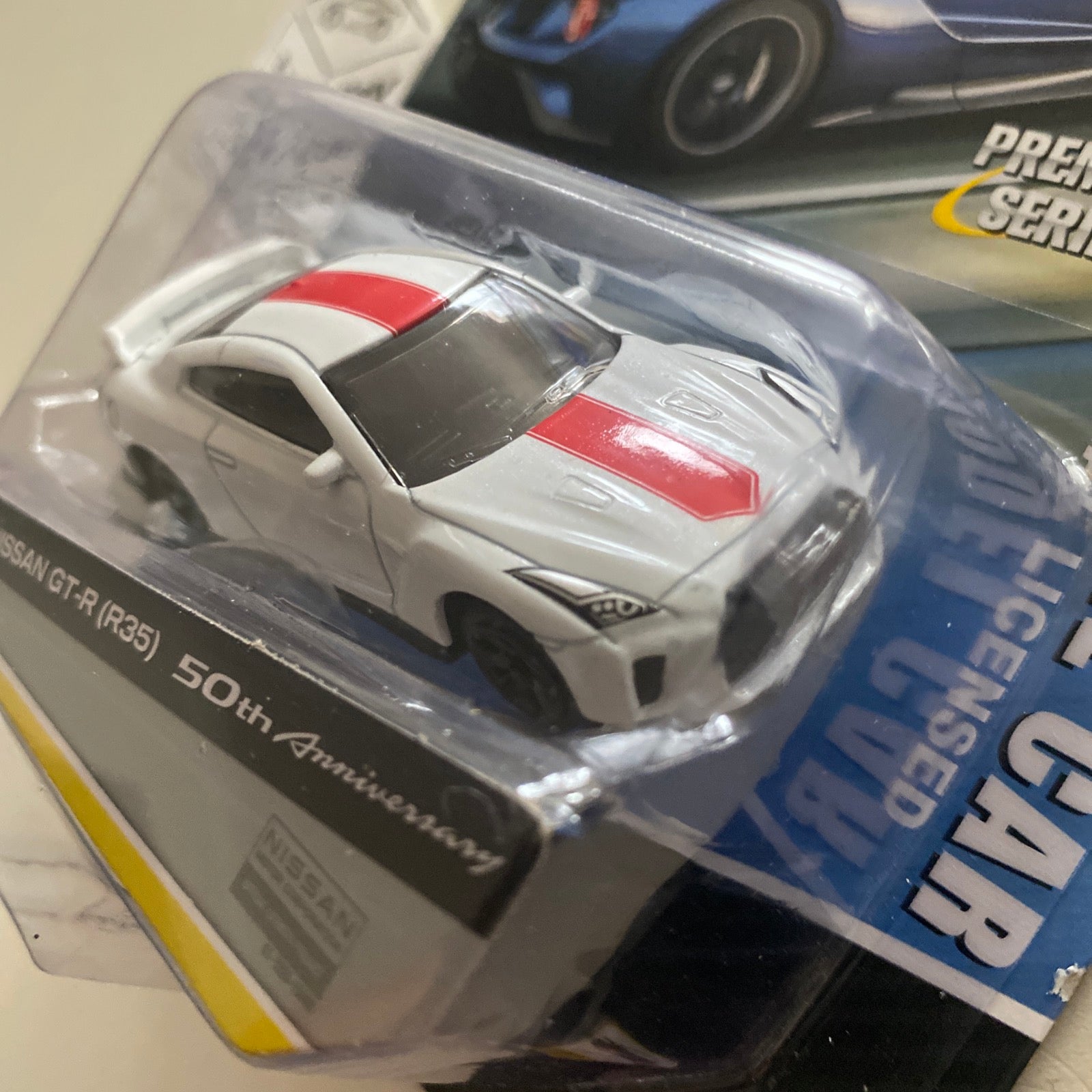 MSZ / CCA - Nissan GT-R 50th Anniversary (White - 1/64 Scale