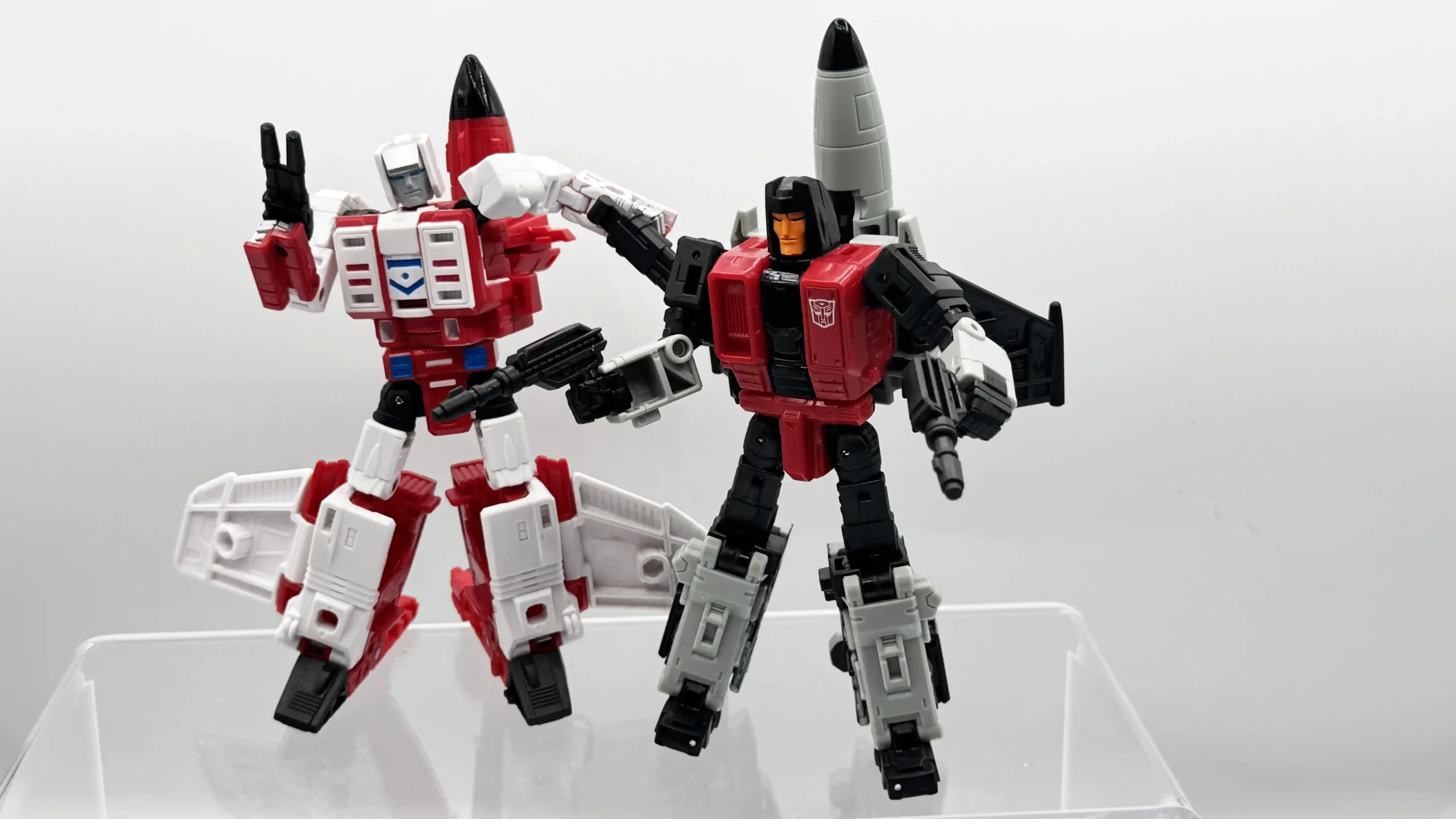 Fireflight & Skydive Transformers Age of The Primes Review - Toy