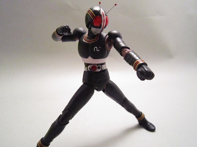 S.H.フィギュアーツ 仮面ライダーBLACK リニューアル版 レビュー