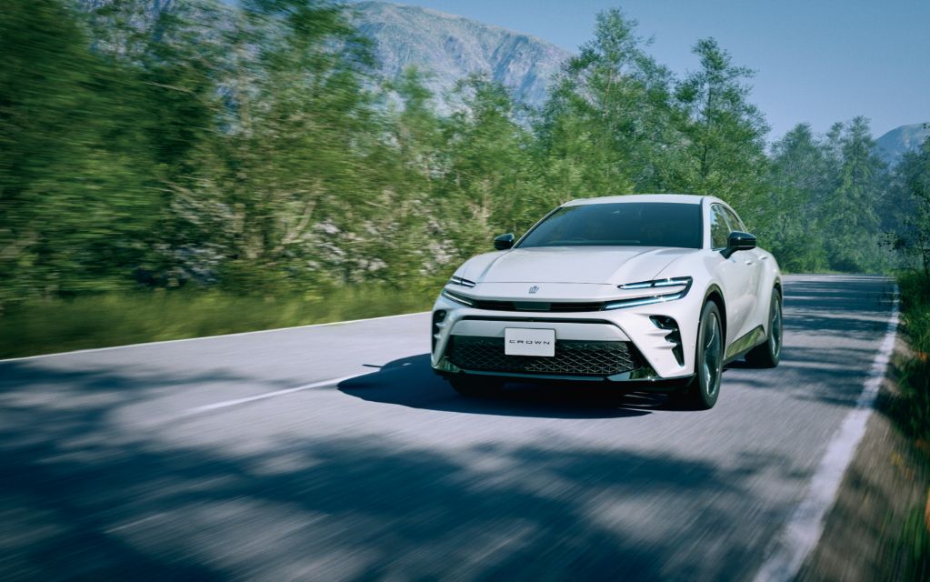 トヨタ クラウン（スポーツ） | トヨタ自動車WEBサイト