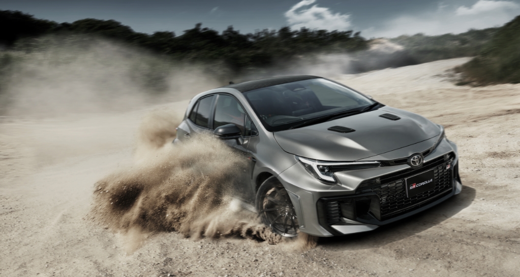 トヨタ GRカローラ | デザイン | トヨタ自動車WEBサイト