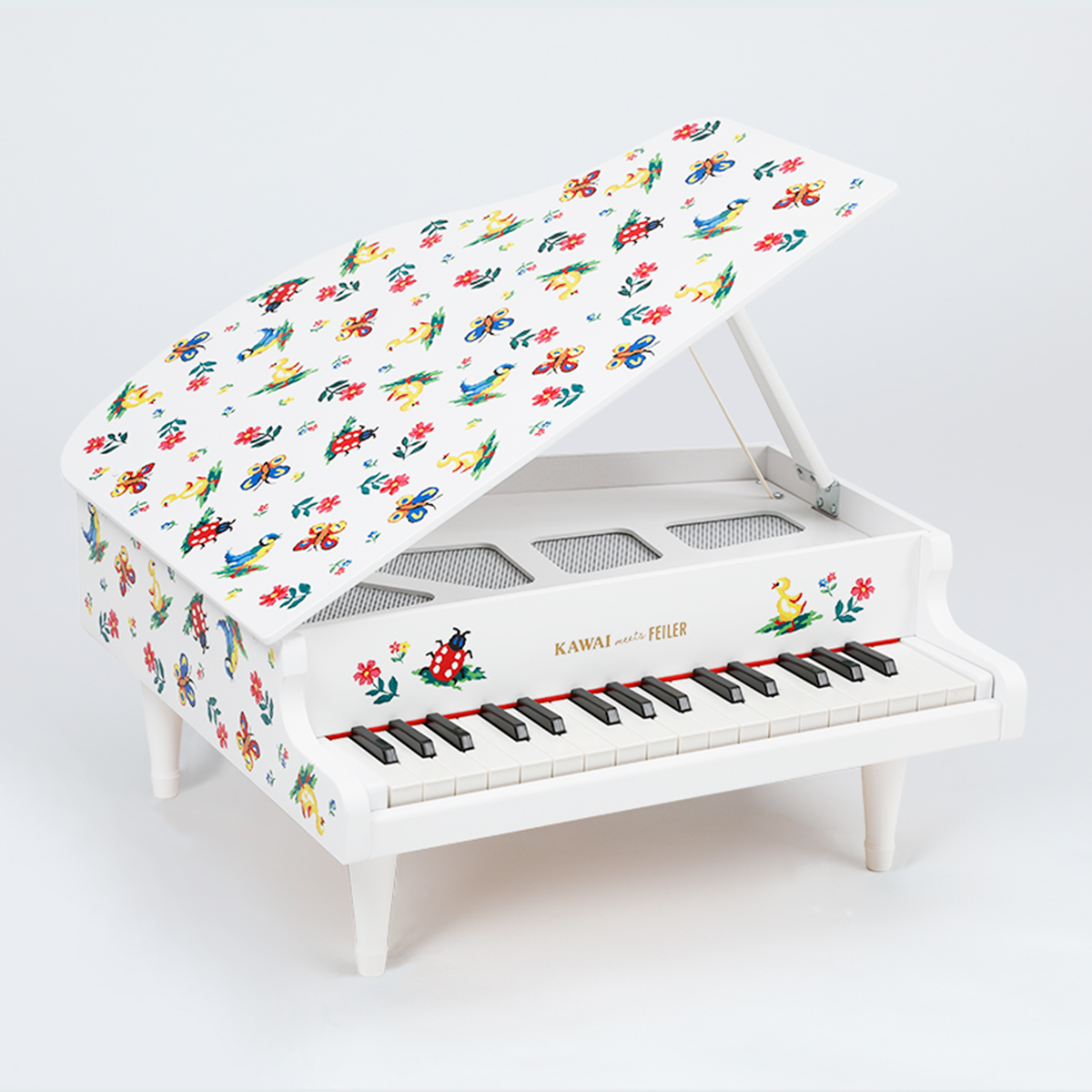 KAWAI meets FEILER 2025 - Special site｜カワイミニピアノ公式サイト