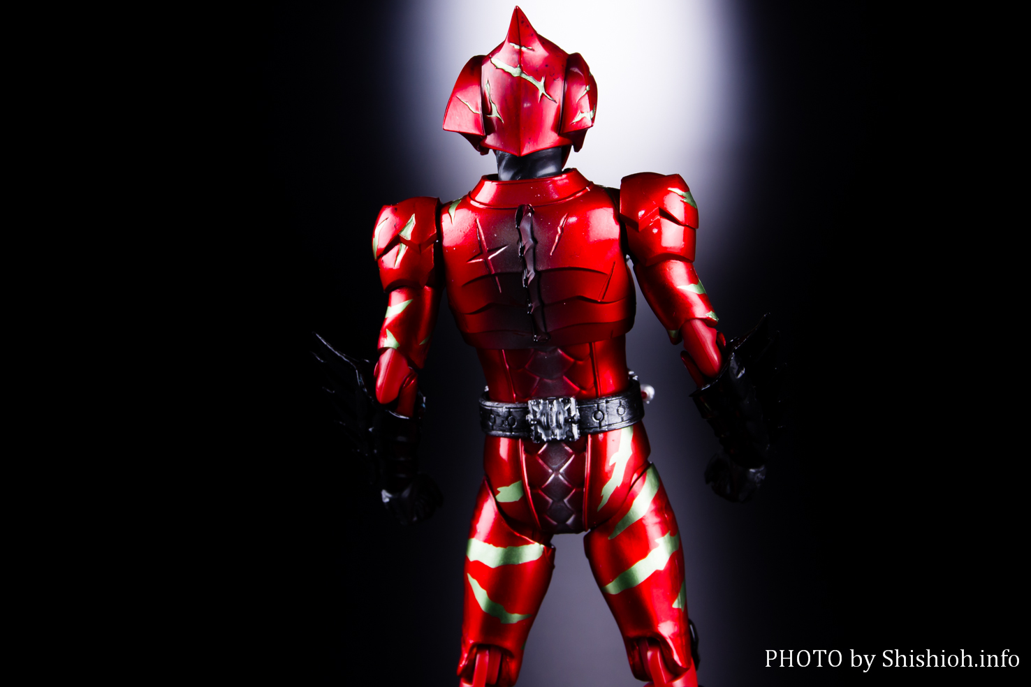 レビュー】S.H.Figuarts 仮面ライダーアマゾンアルファ (2nd season Ver.)