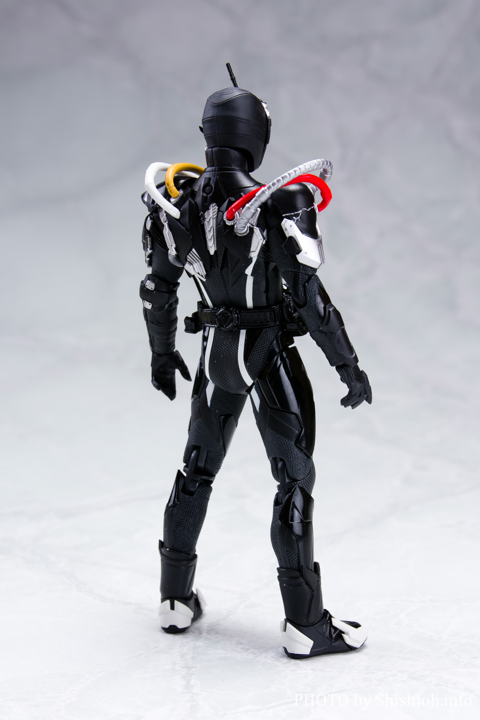 レビュー】S.H.Figuarts 仮面ライダーアークゼロ＆アークエフェクト