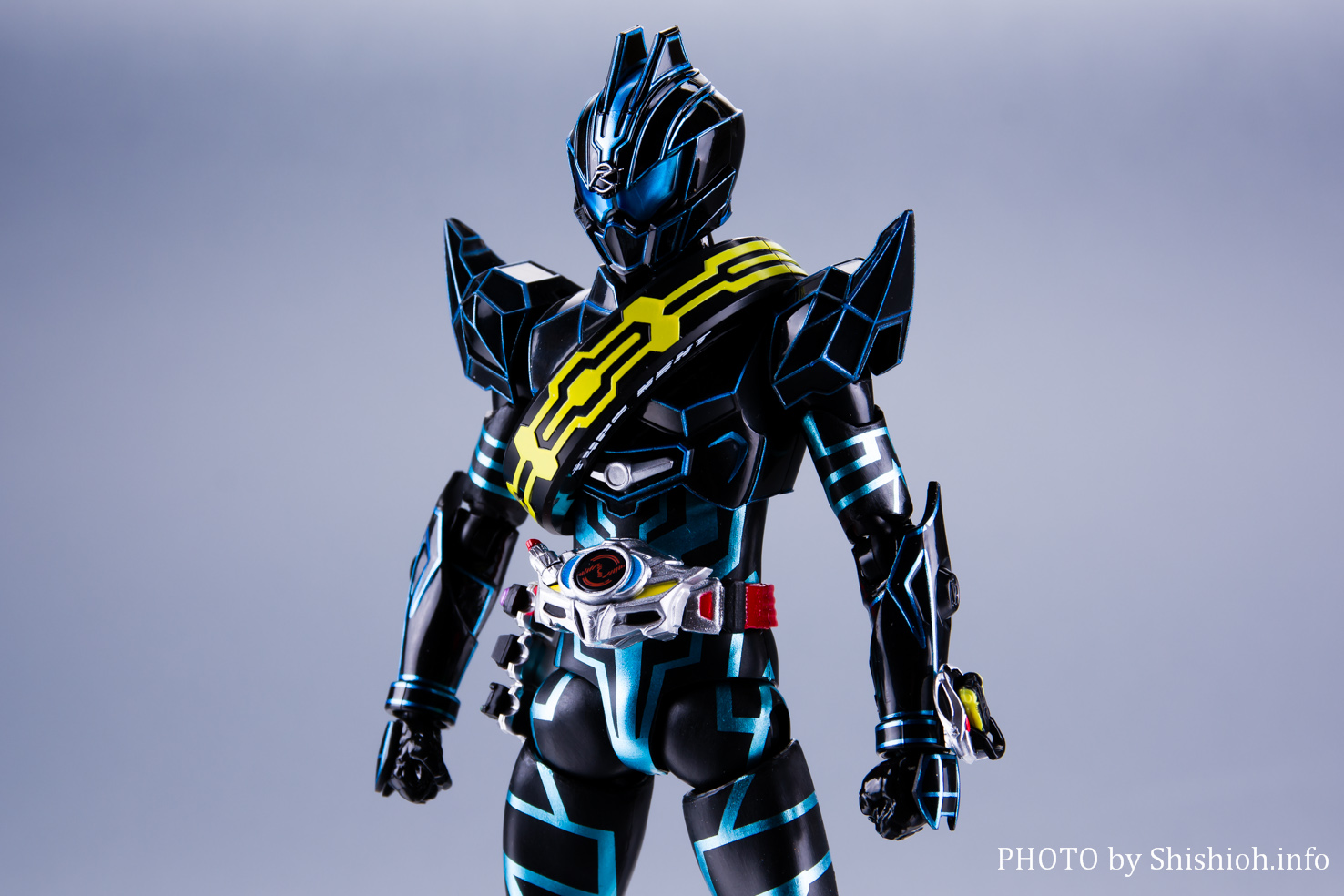 レビュー】S.H.Figuarts 仮面ライダーダークドライブ タイプネクスト
