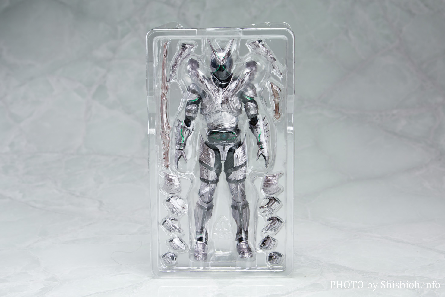 レビュー】S.H.Figuarts 仮面ライダーSHADOWMOON